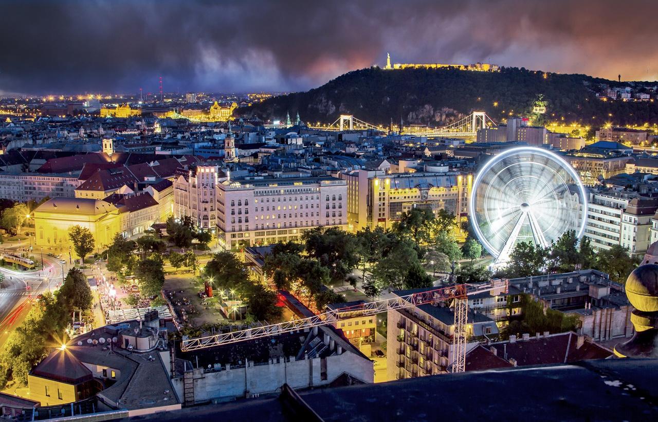 Appartamento Luxury & Antique Charm Budapest Esterno foto